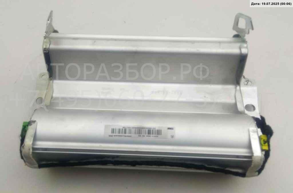 Подушка безопасности пассажирская (в торпедо)