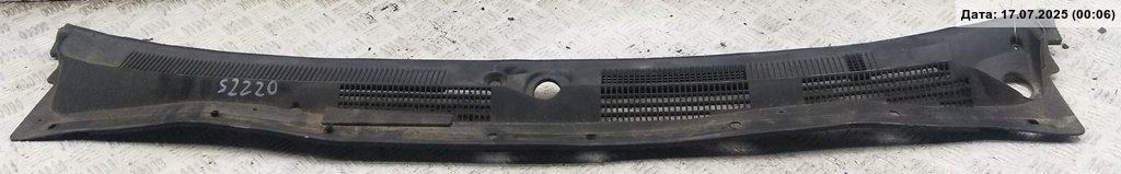 Решетка стеклоочистителей (Жабо)