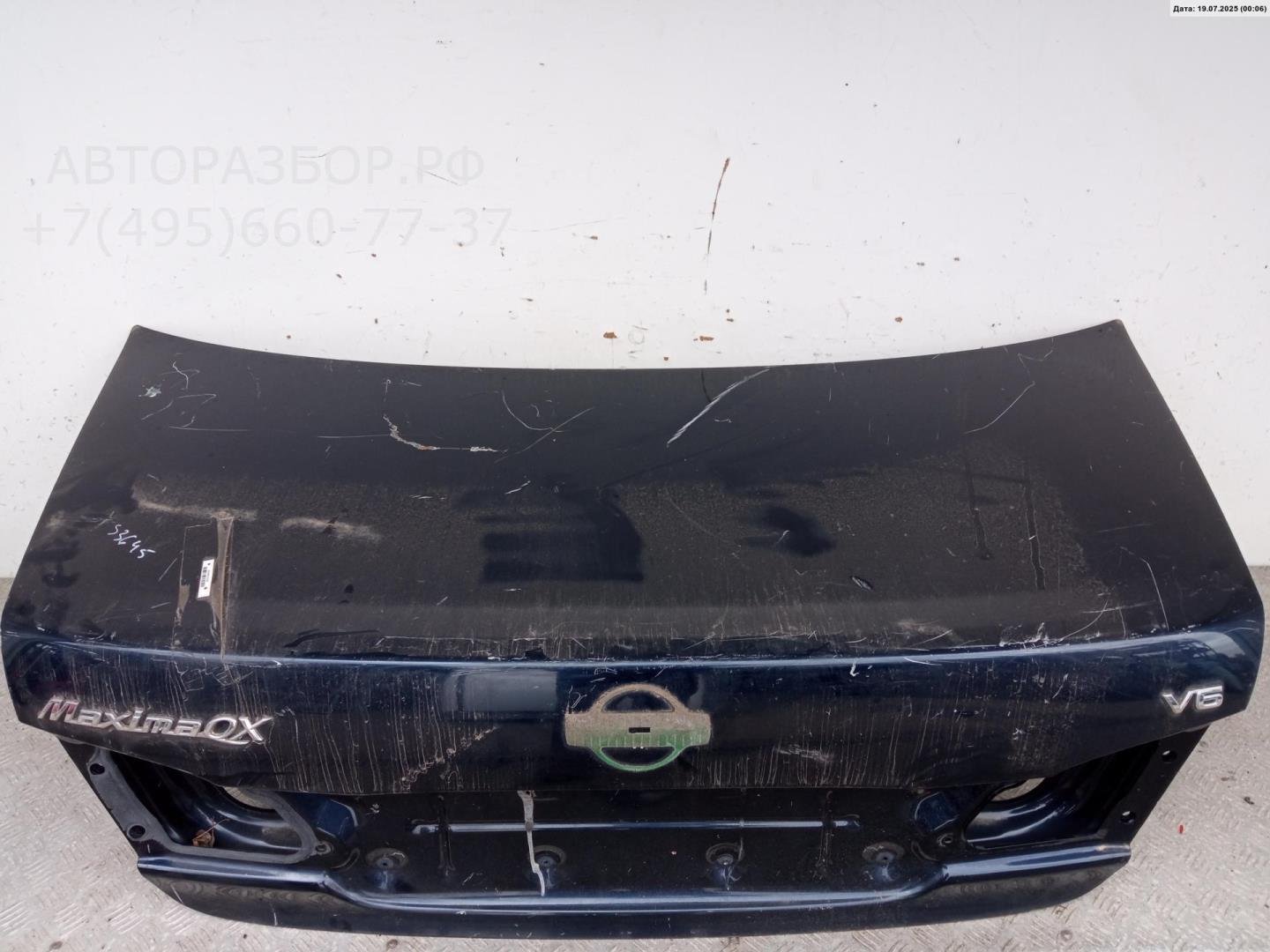 Дверь багажника