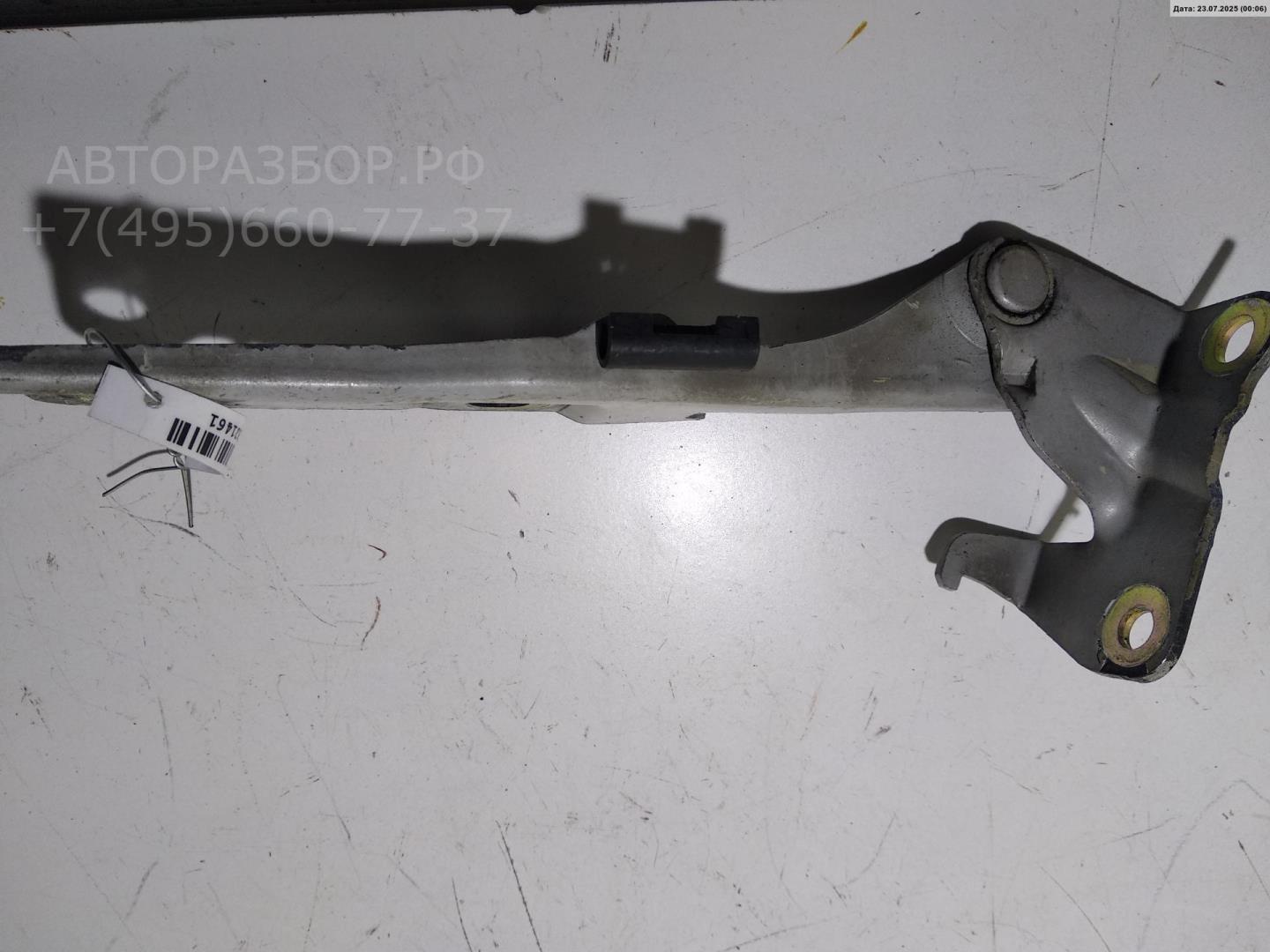 Петля капота левая