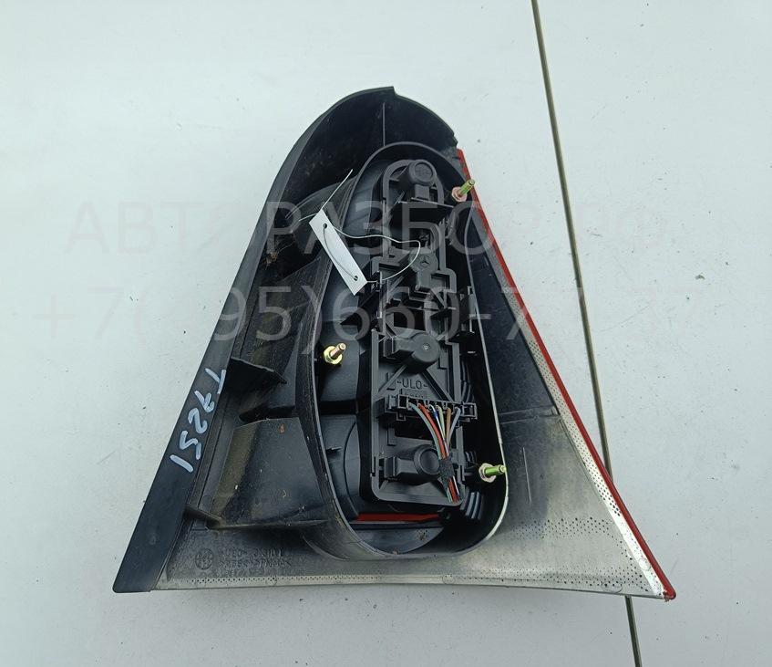 Фонарь задний левый