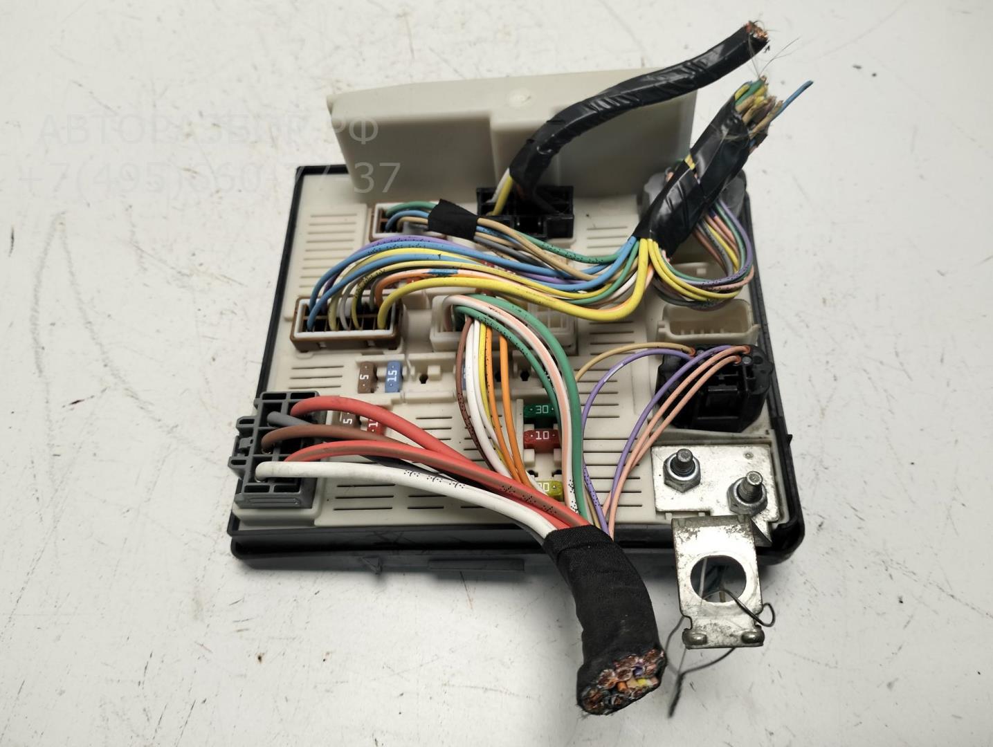 Блок предохранителей