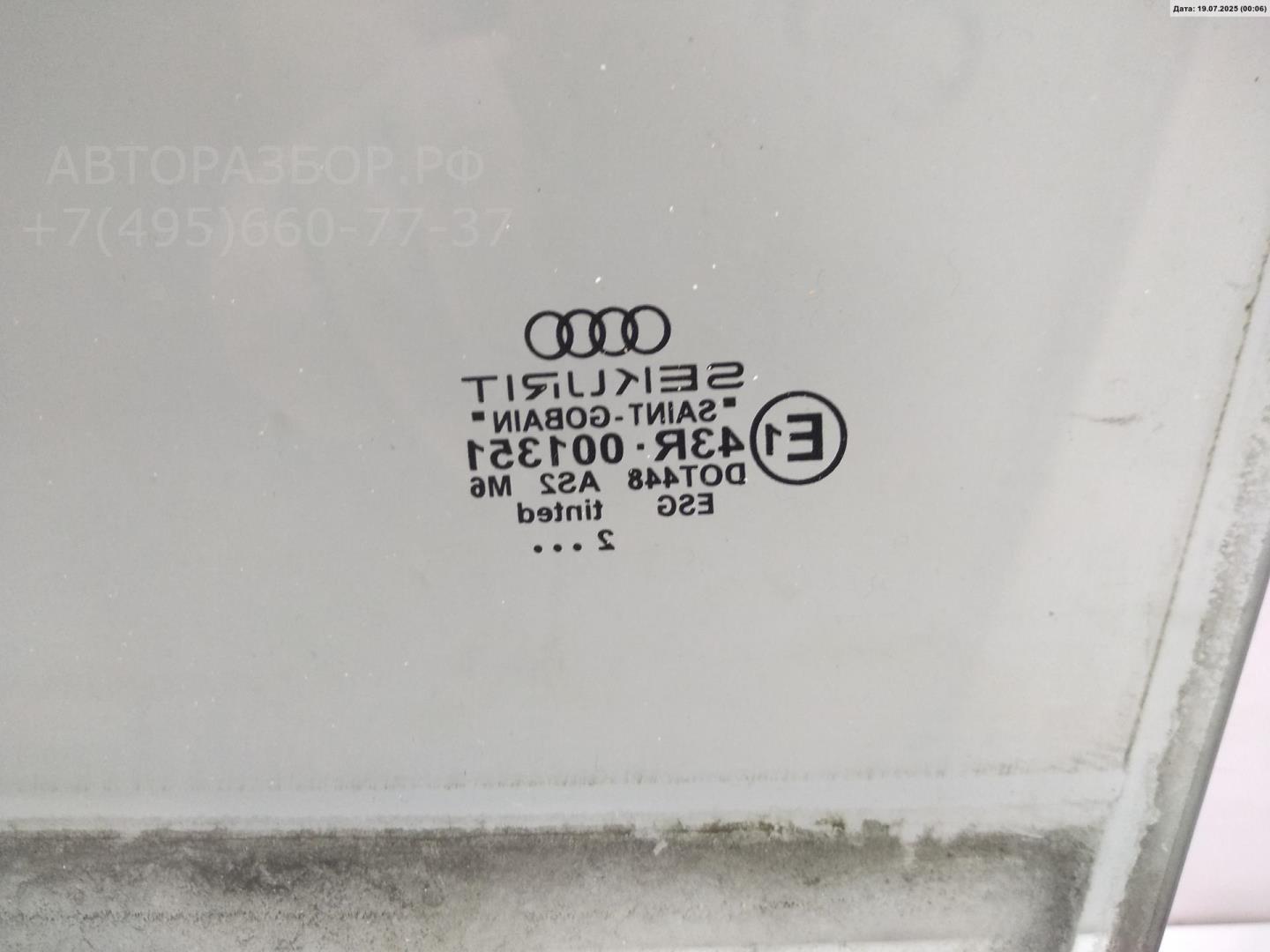 Стекло двери передней правой