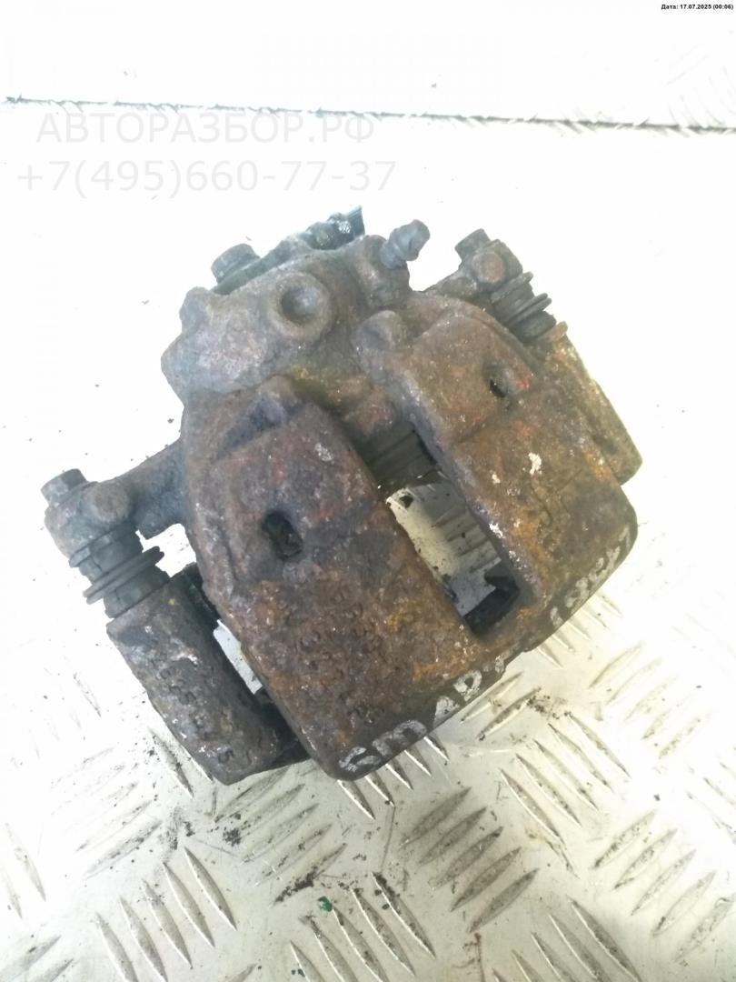 Суппорт передний правый