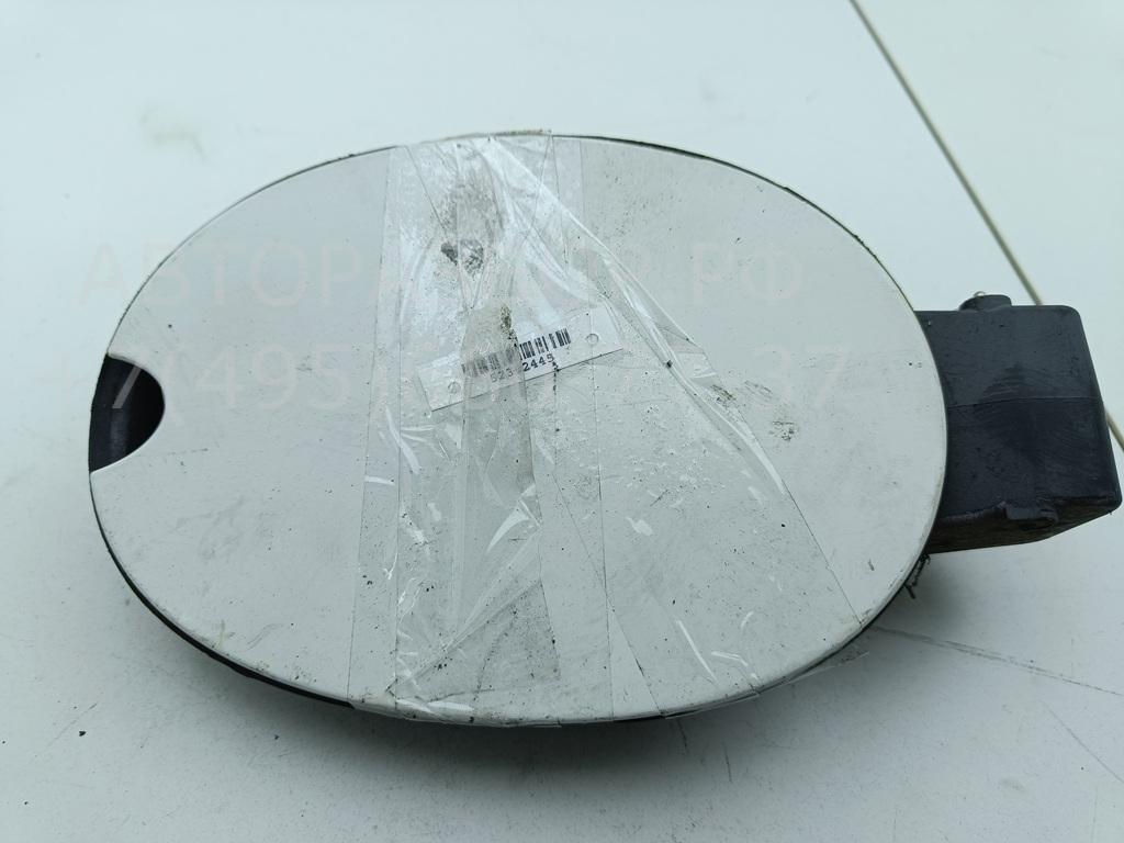 Лючок бензобака