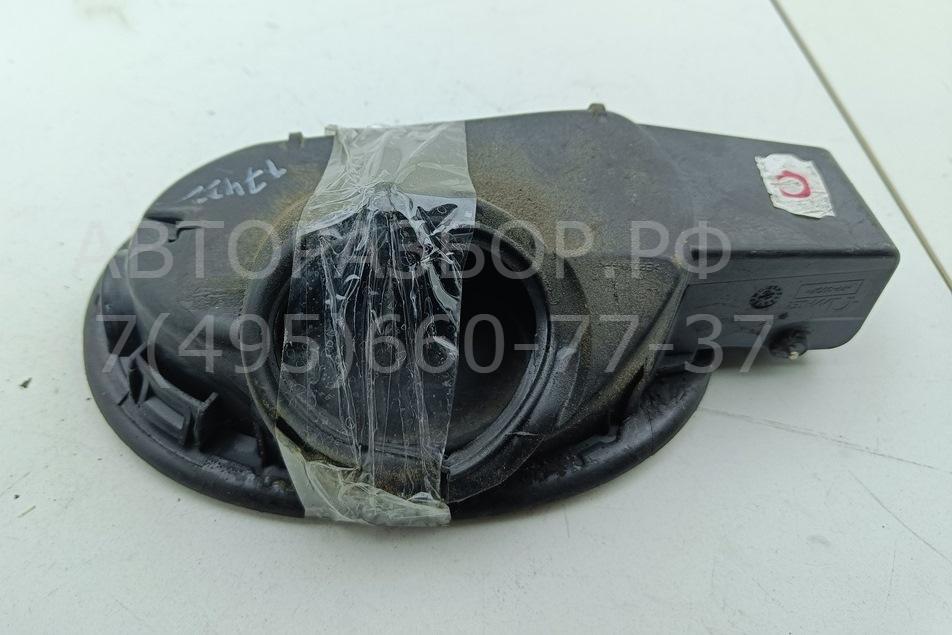 Лючок бензобака