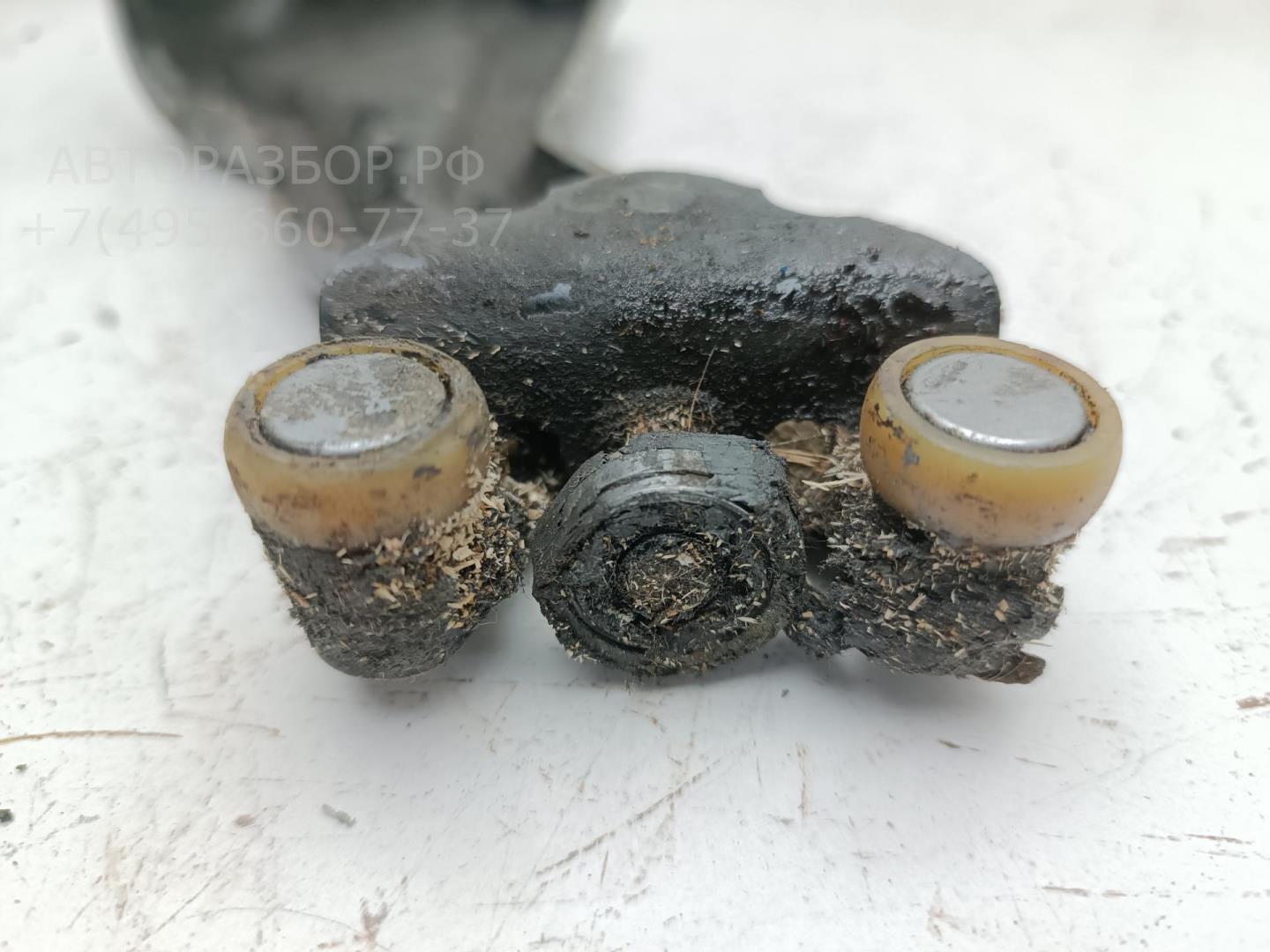 Ролик двери сдвижной