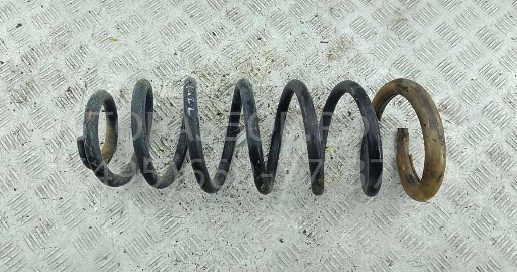 Пружина задняя