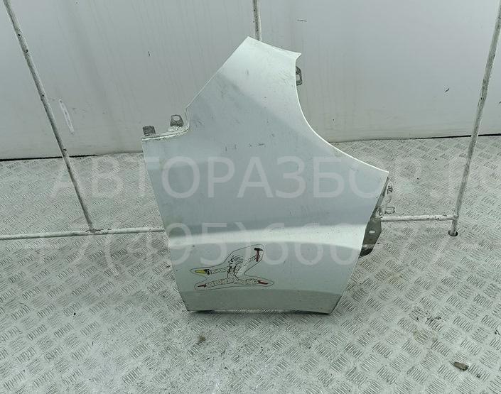 Крыло переднее правое