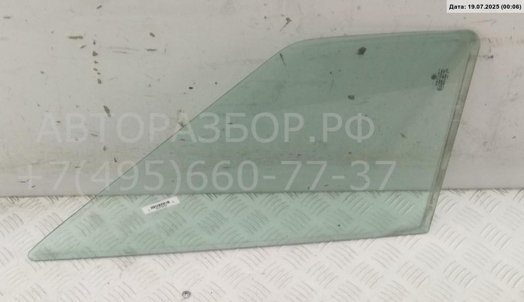 Стекло двери передней правой (форточка)