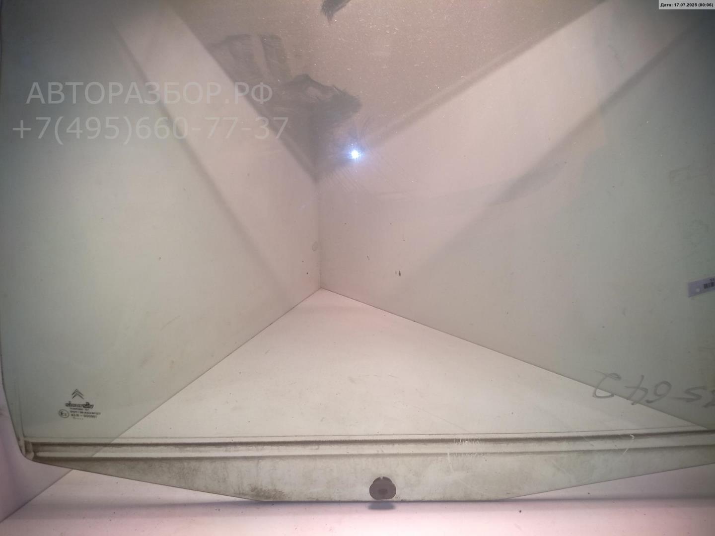 Стекло двери задней левой