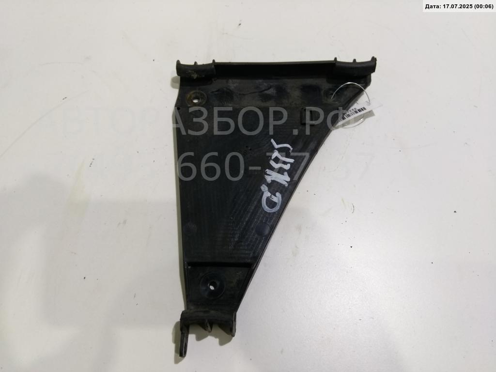 Кронштейн заднего бампера правый