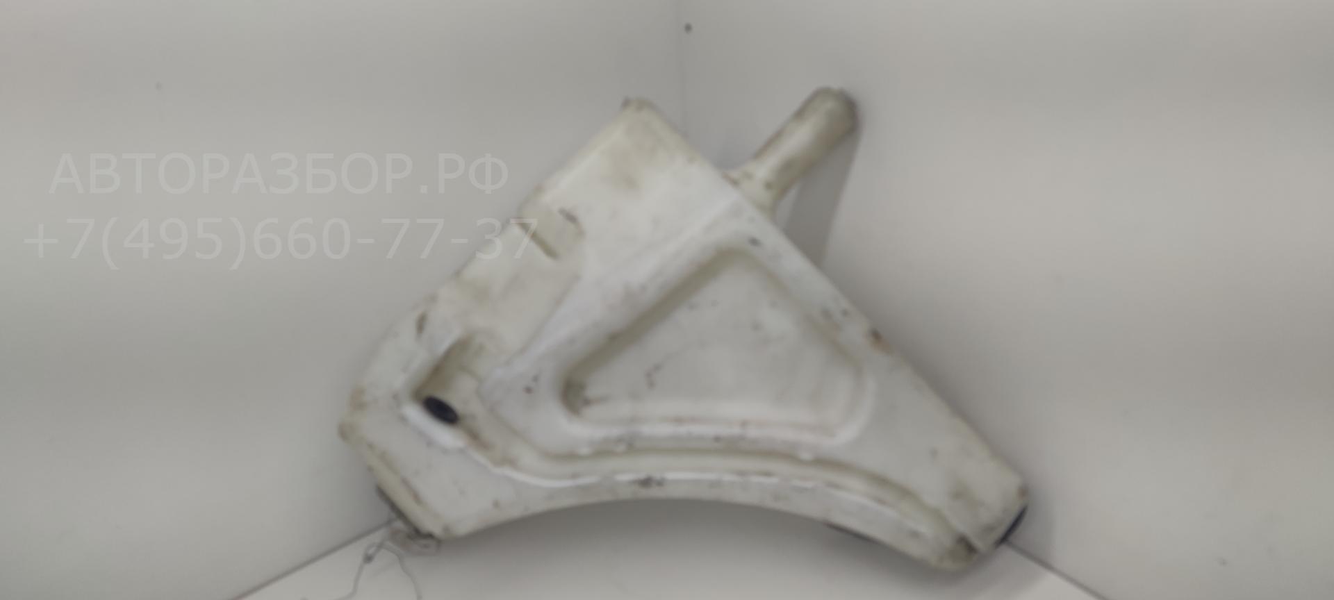 Бачок омывателя лобового стекла