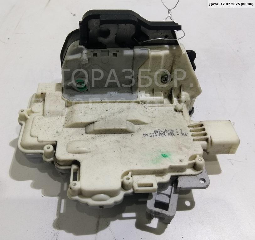 Замок двери задней левой