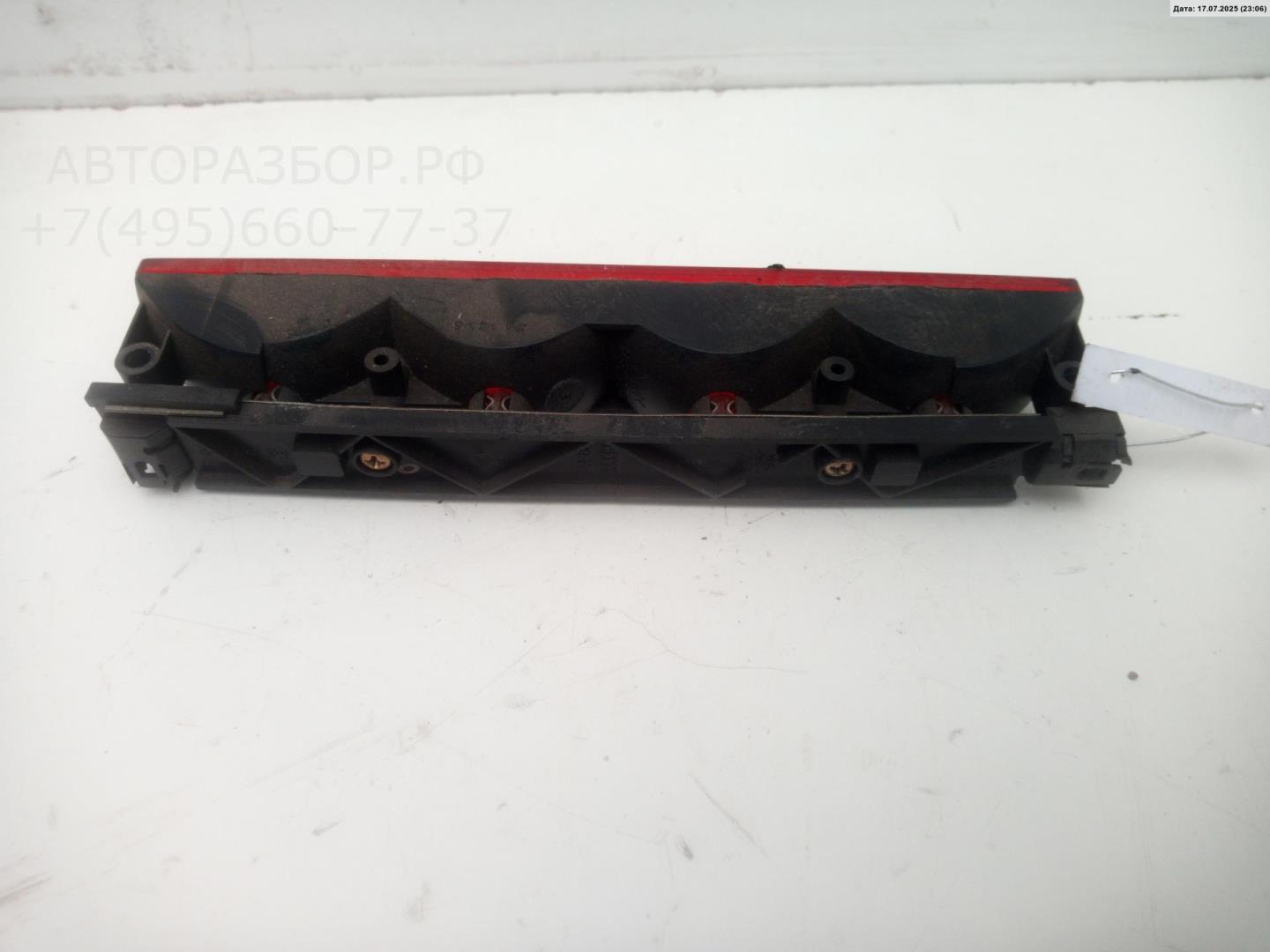 Фонарь задний (стоп сигнал)