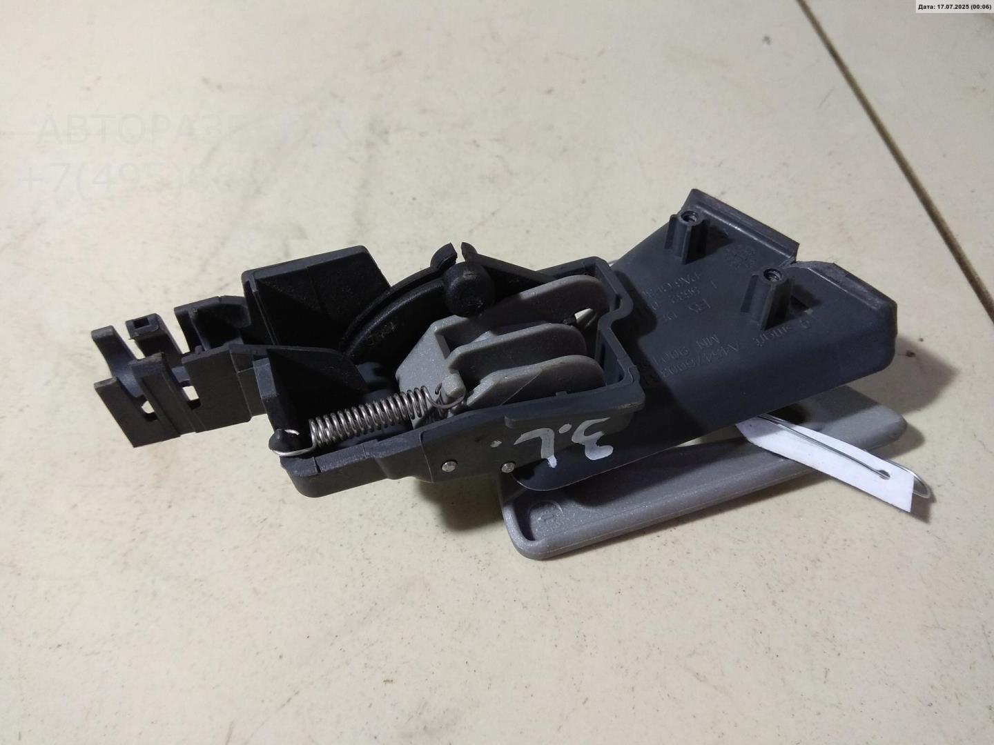 Ручка двери задней внутренняя левая