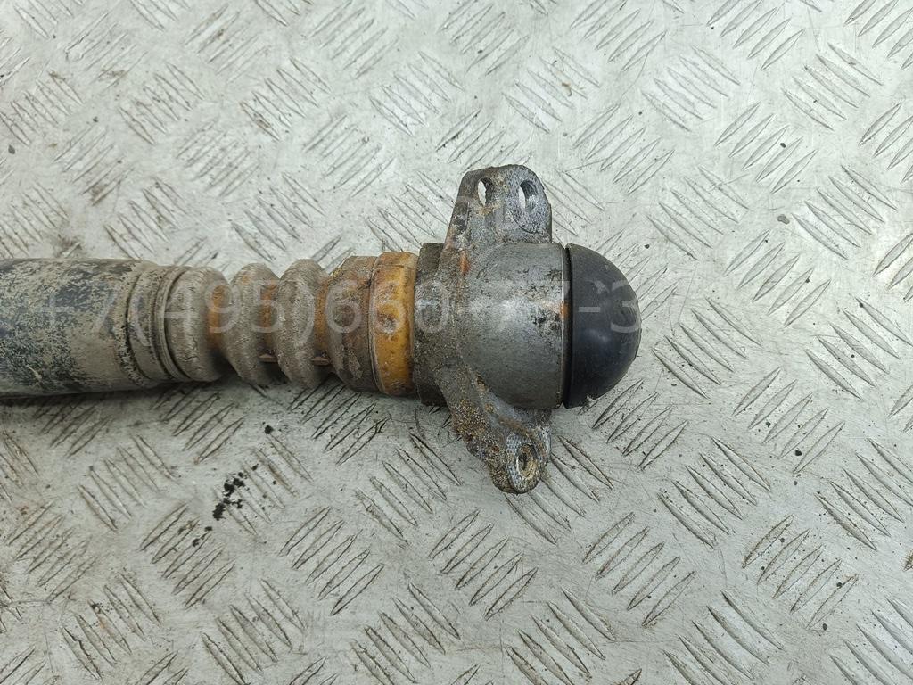 Амортизатор задний правый