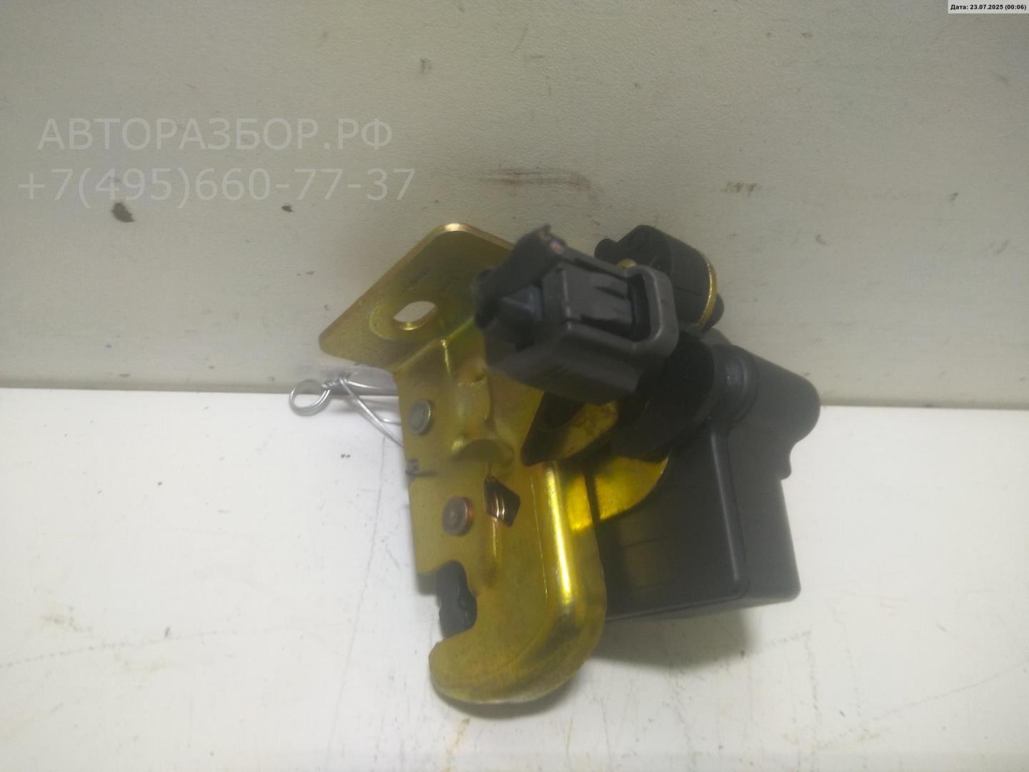 Замок багажника