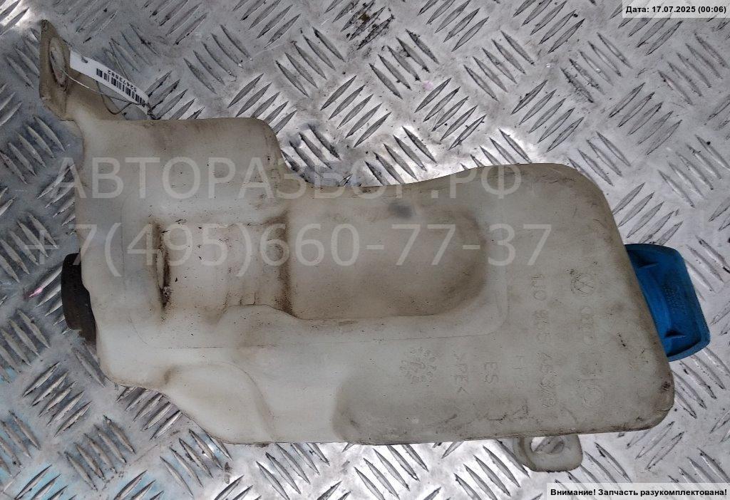 Бачок омывателя лобового стекла