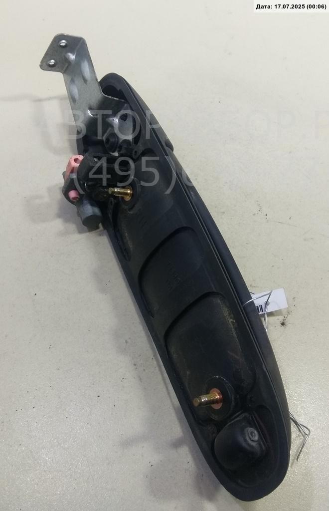 Ручка двери передней наружная правая