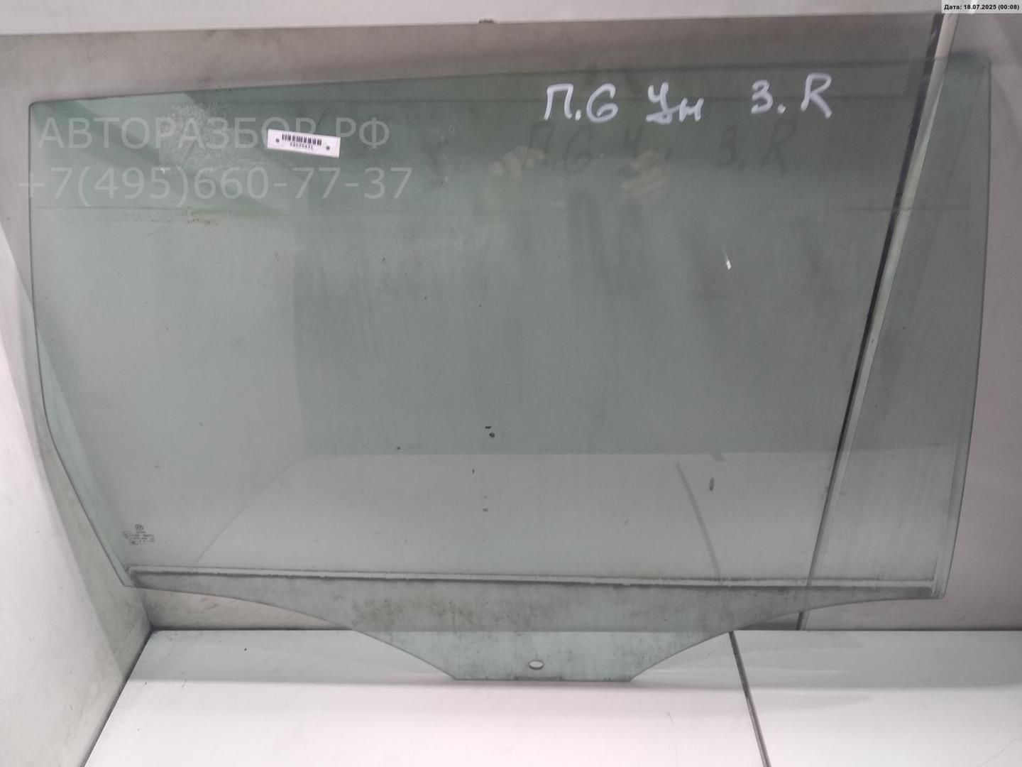 Стекло двери задней правой