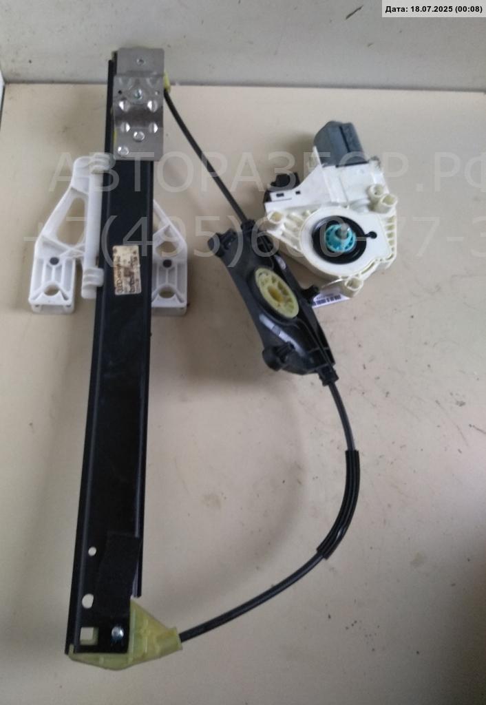 Стеклоподъемник электр. задний правый