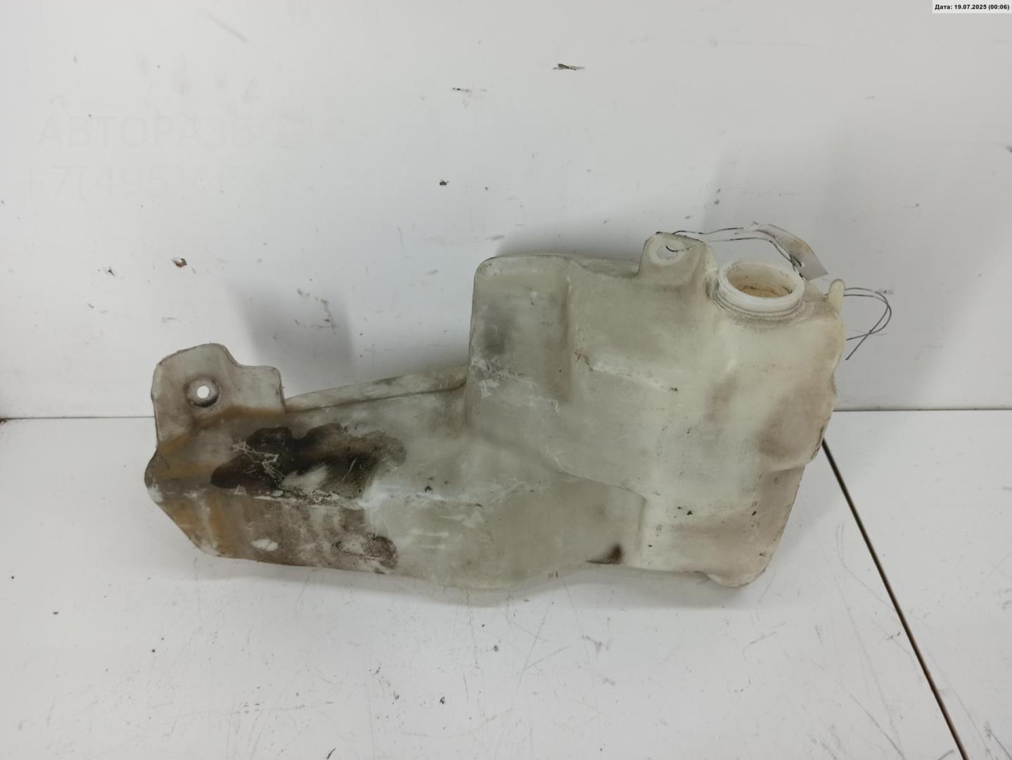 Бачок омывателя лобового стекла