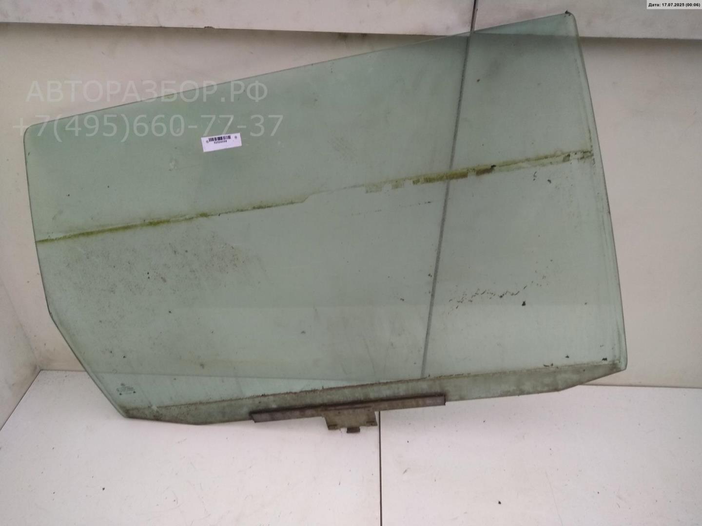 Стекло двери задней правой