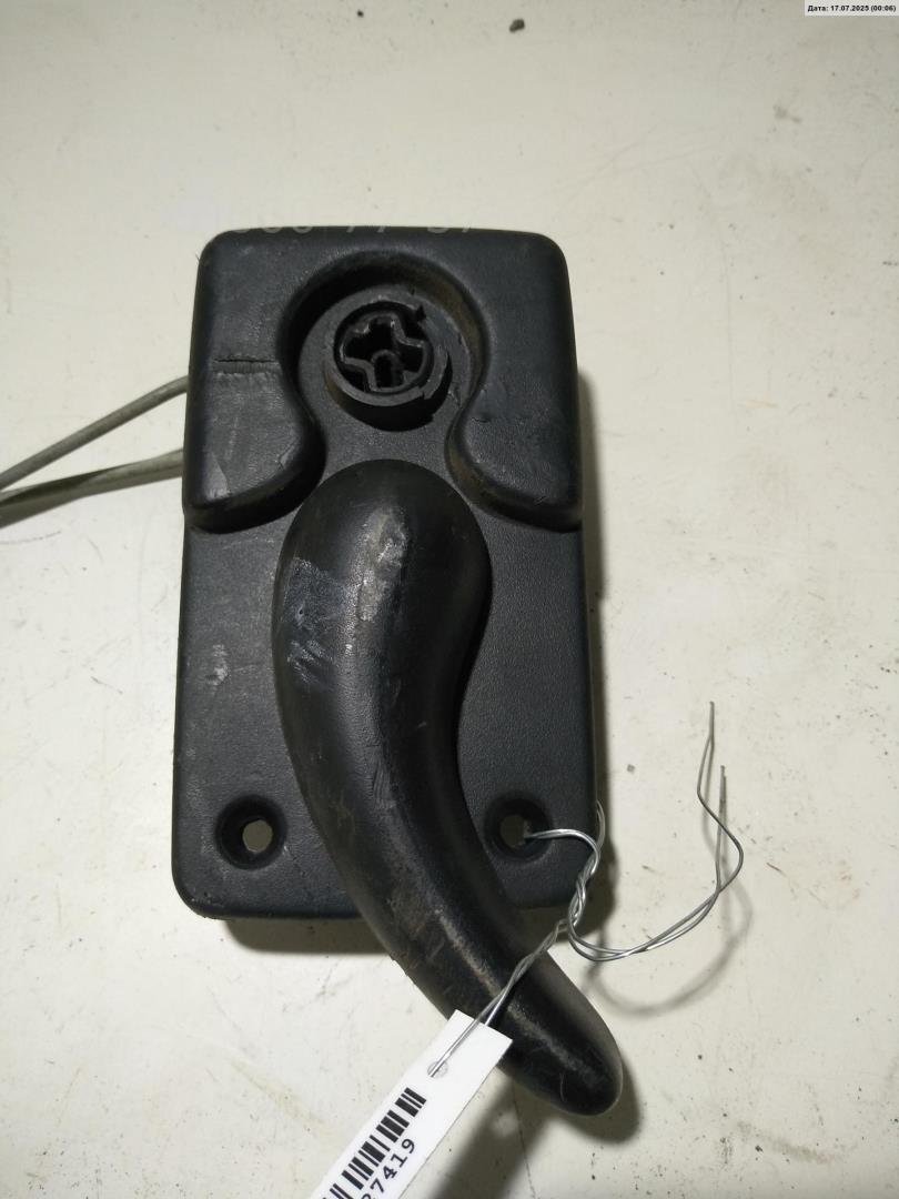 Ручка двери задней внутренняя правая