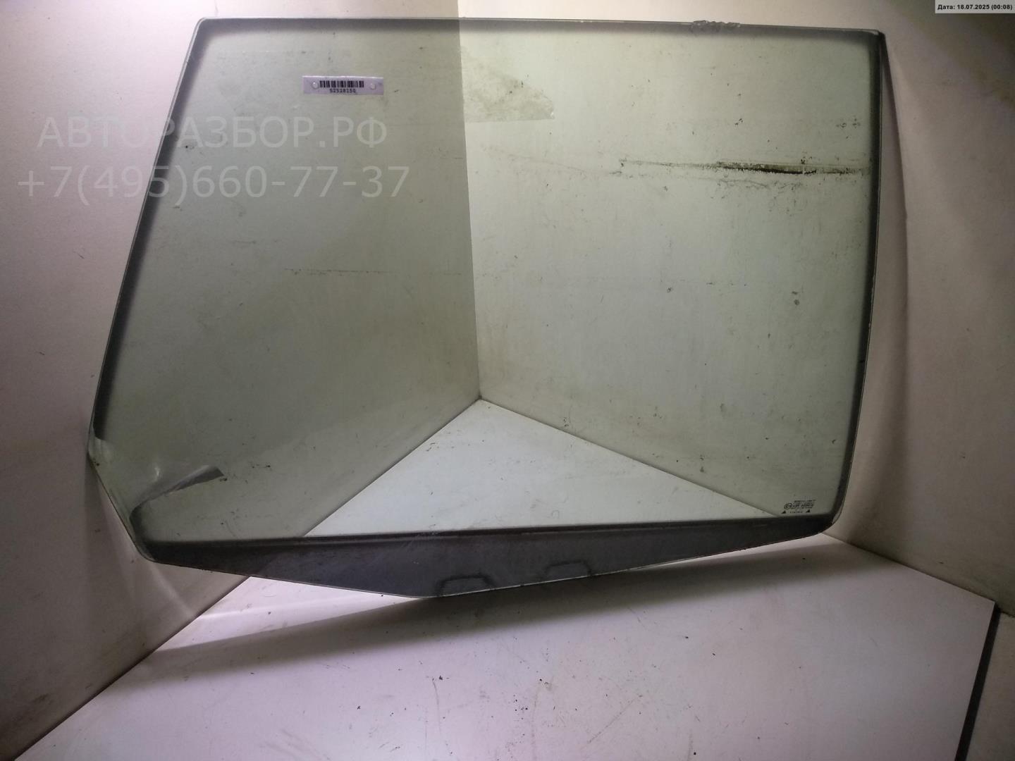 Стекло двери задней правой