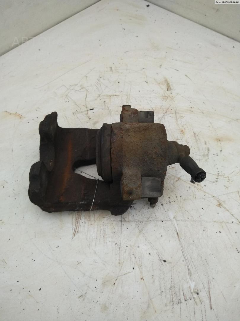 Суппорт передний правый