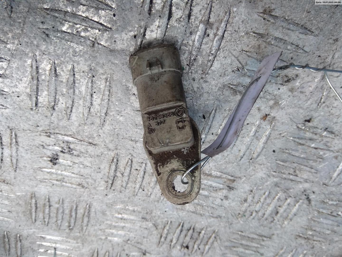 Датчик положения распредвала