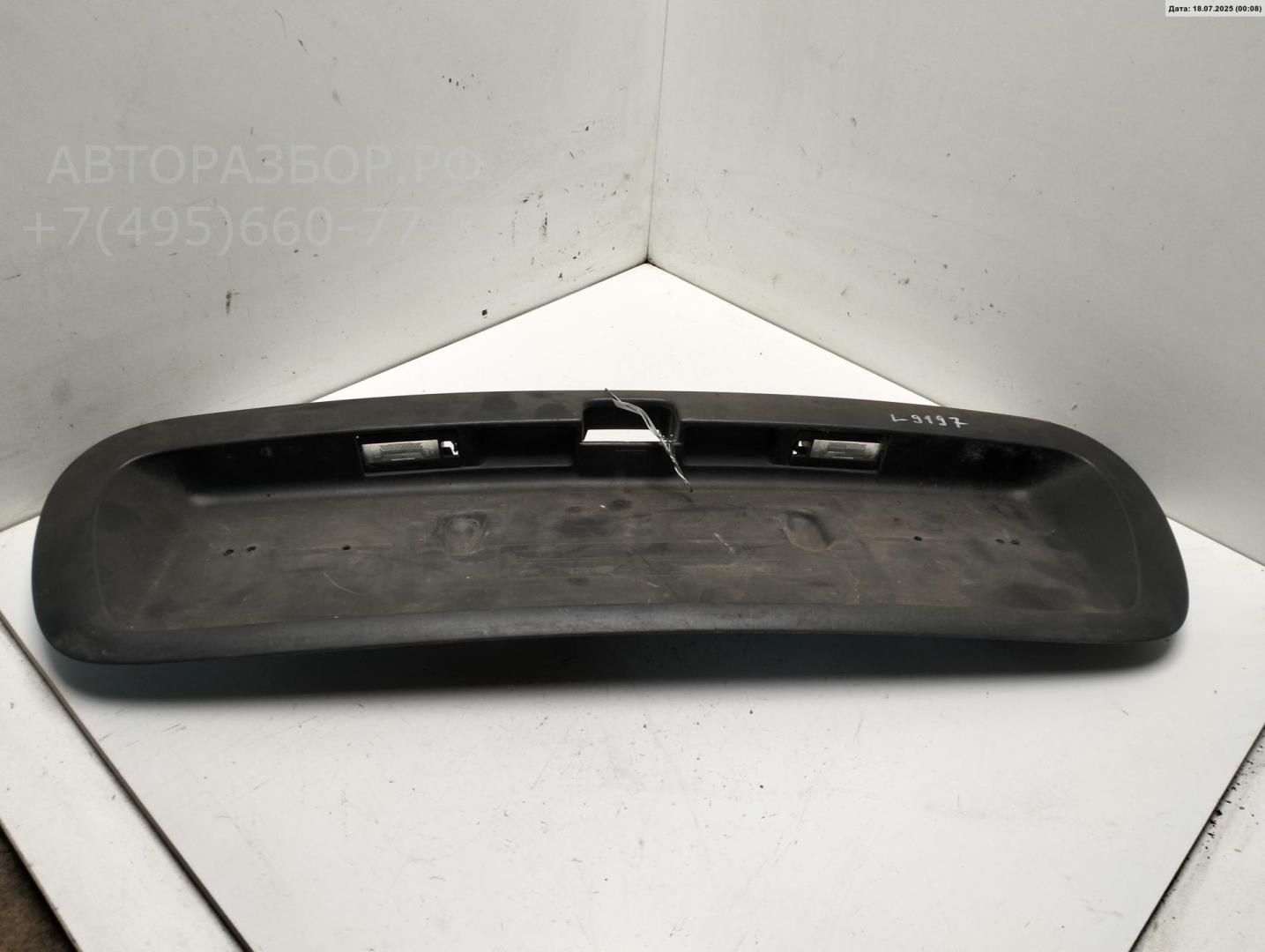 Накладка переднего бампера под номер