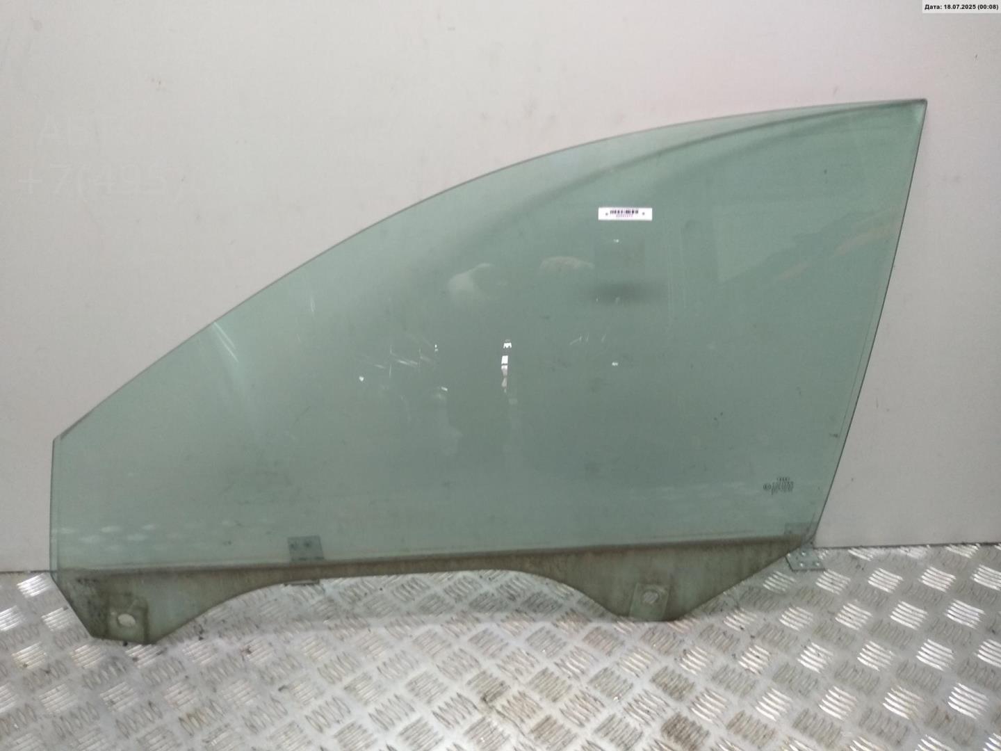 Стекло двери передней левой