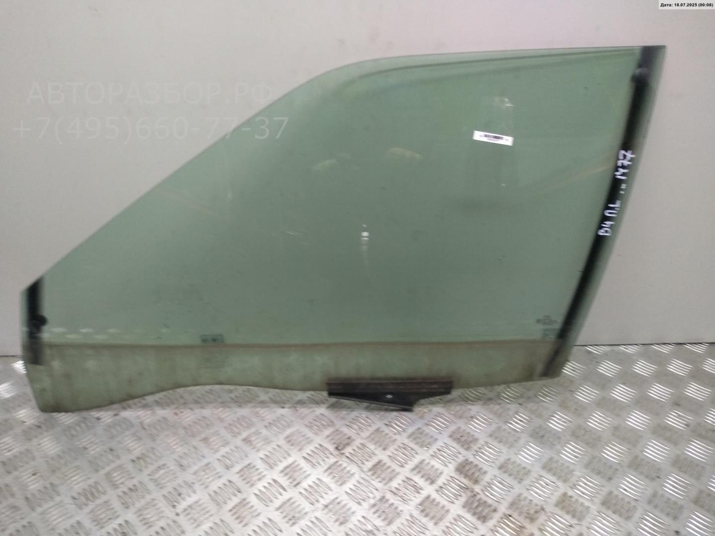 Стекло двери передней левой