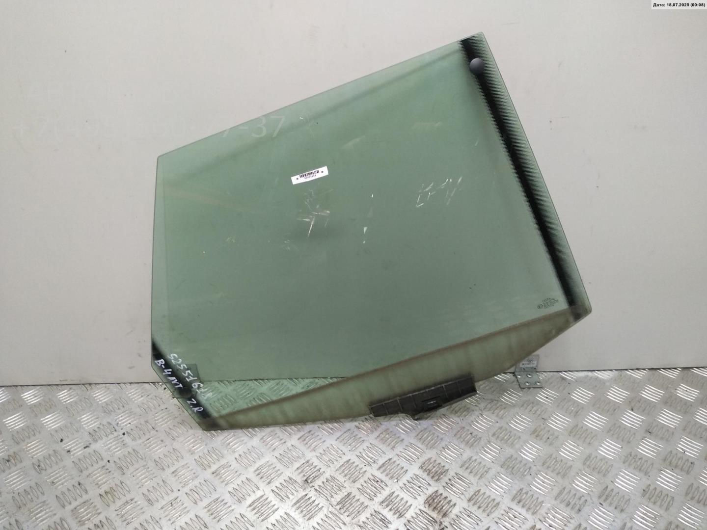 Стекло двери задней правой