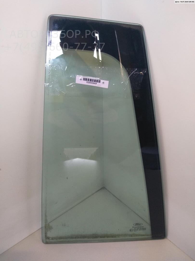 Стекло двери задней левой (форточка)