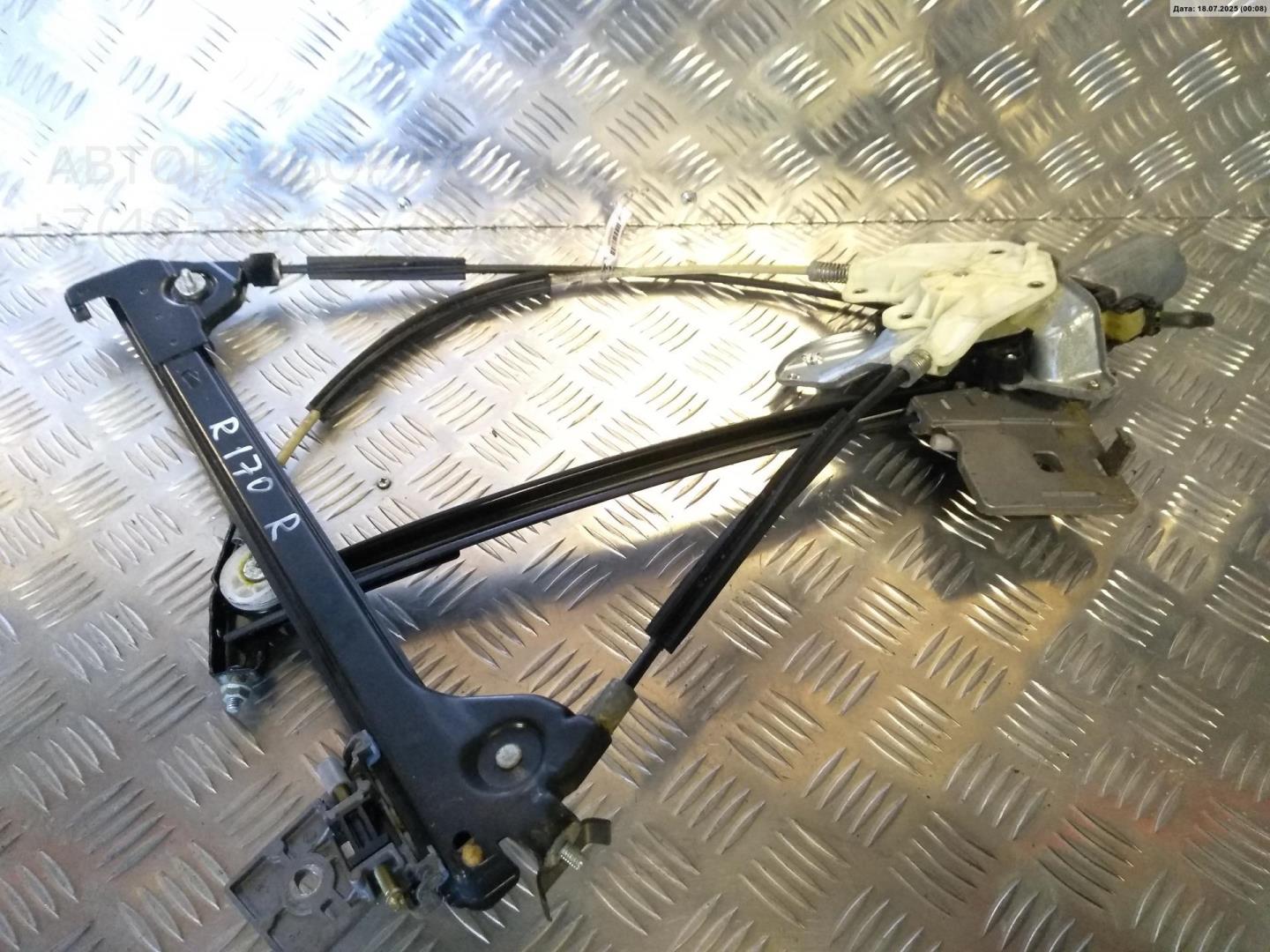 Стеклоподъемник электр. передний правый