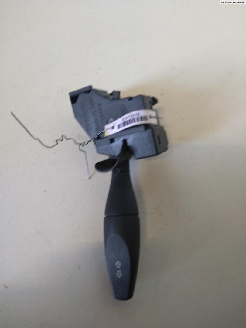 Переключатель поворотов подрулевой