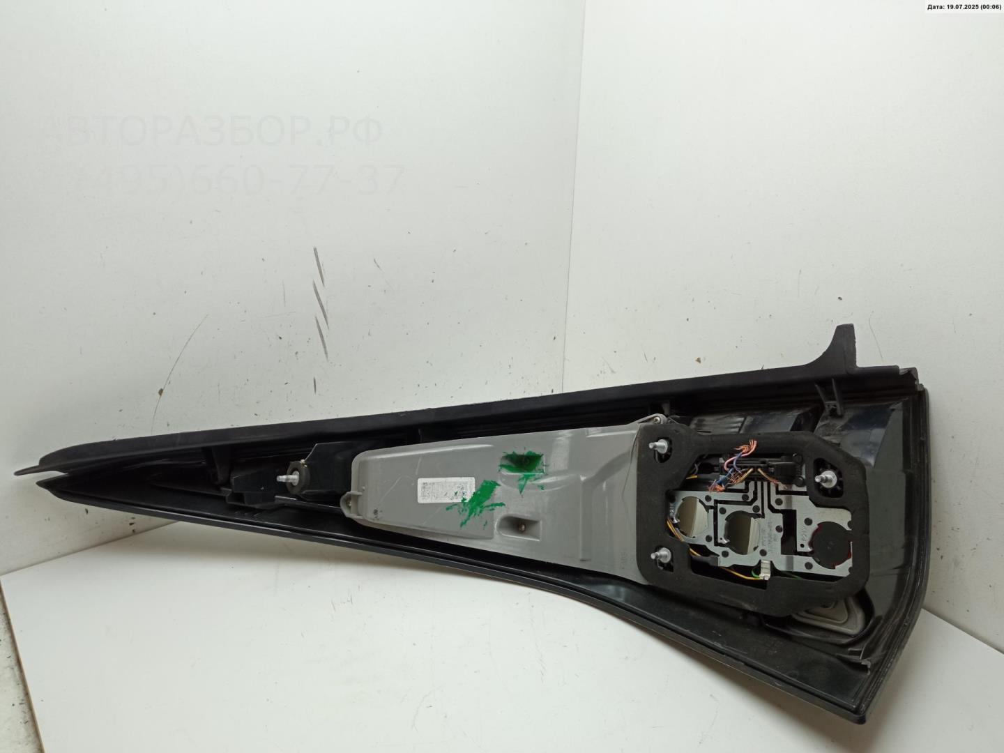 Фонарь задний правый