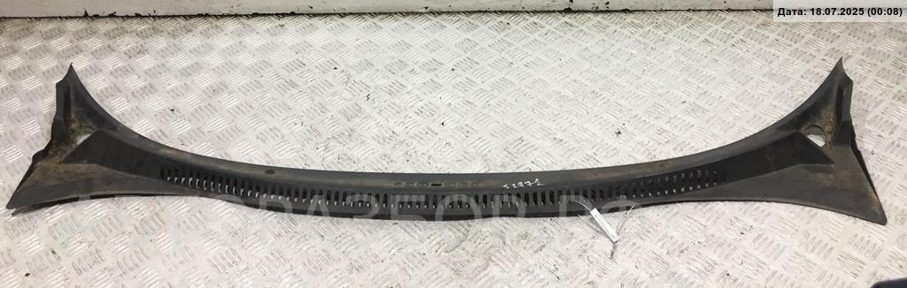 Решетка стеклоочистителей (Жабо)