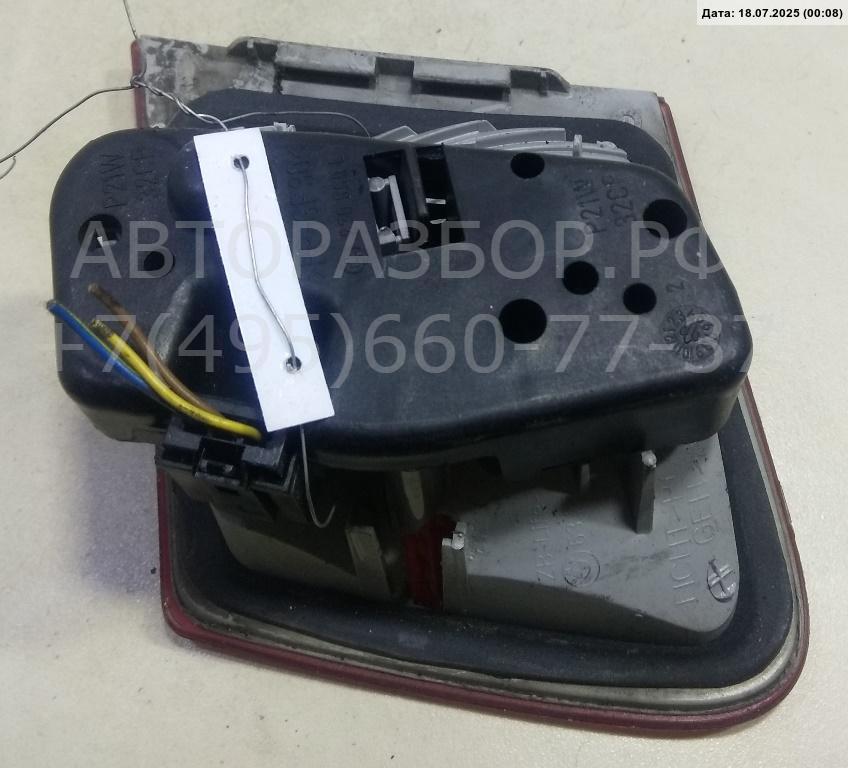 Фонарь задний внутренний левый