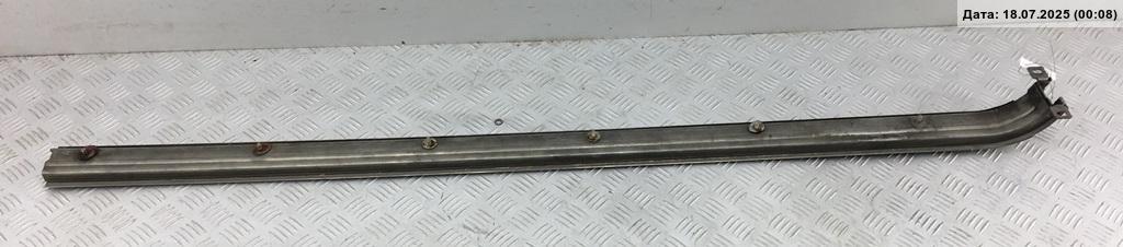 Направляющая двери сдвижной