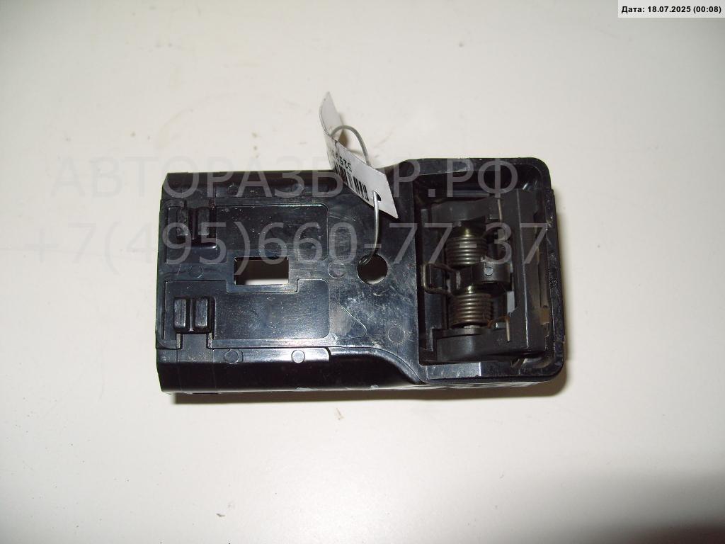 Ручка двери задней внутренняя левая