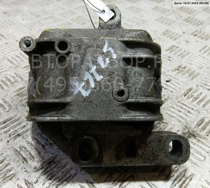 Опора двигателя правая