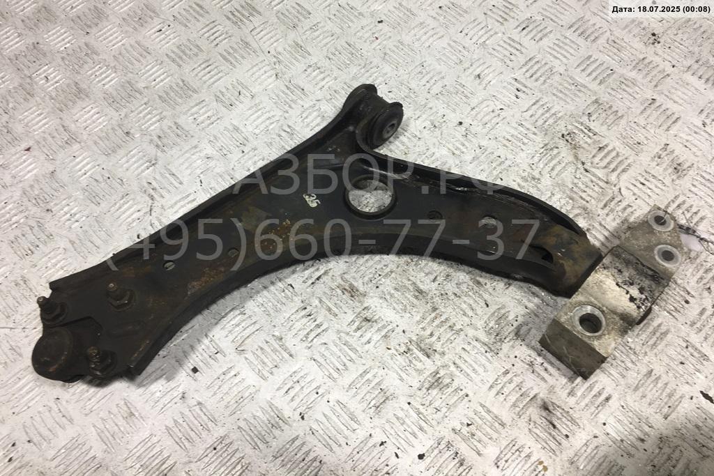 Рычаг передний правый