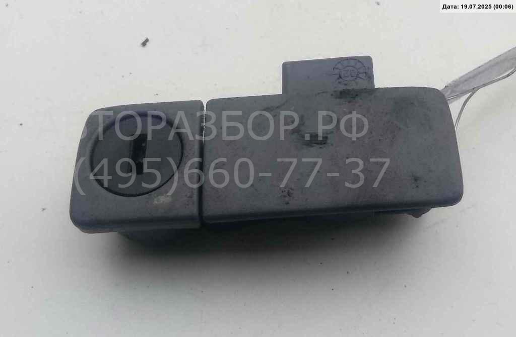 Замок бардачка