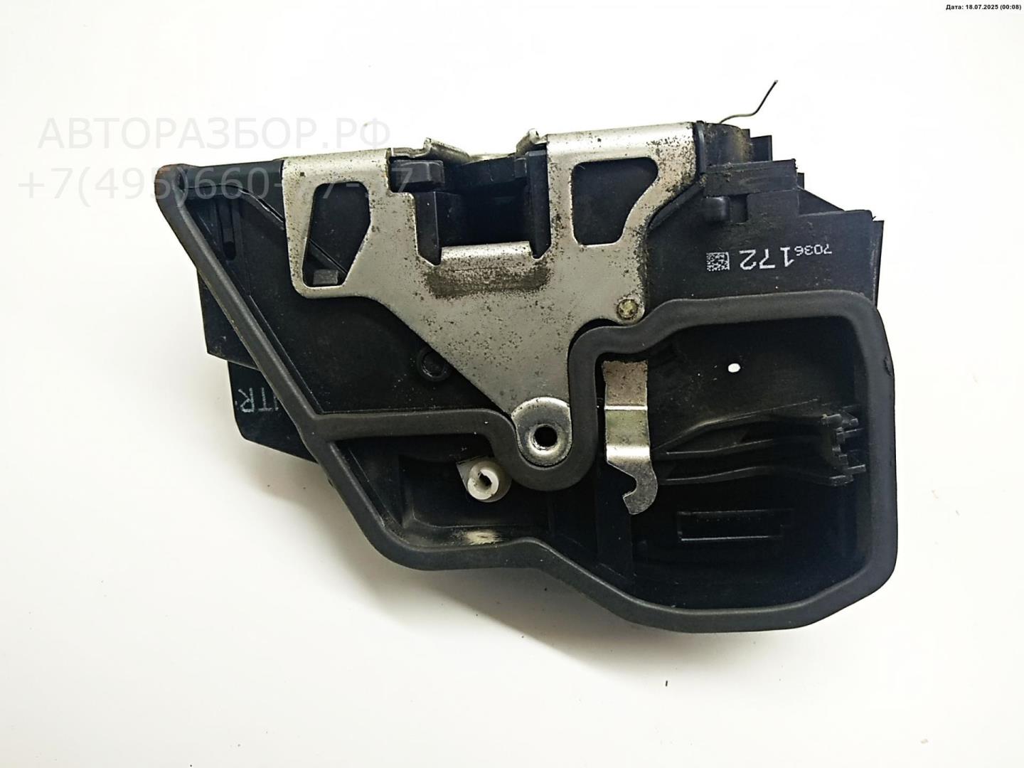 Замок двери задней правой