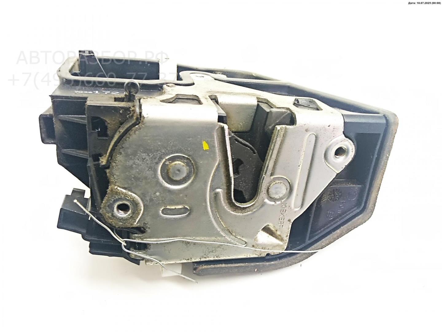 Замок двери задней правой