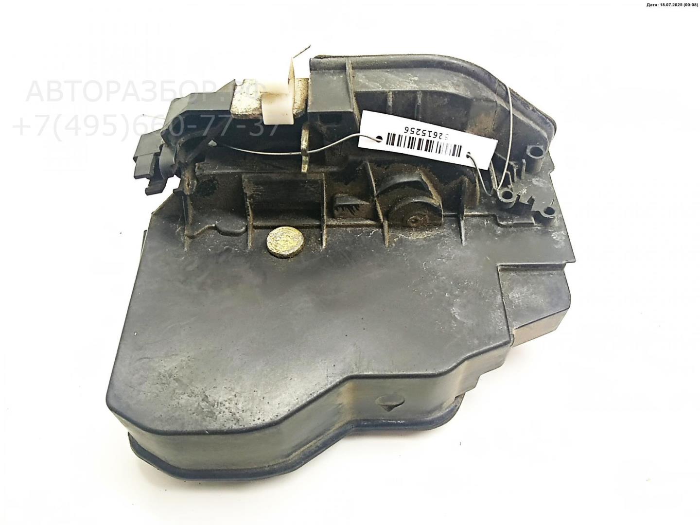 Замок двери задней правой